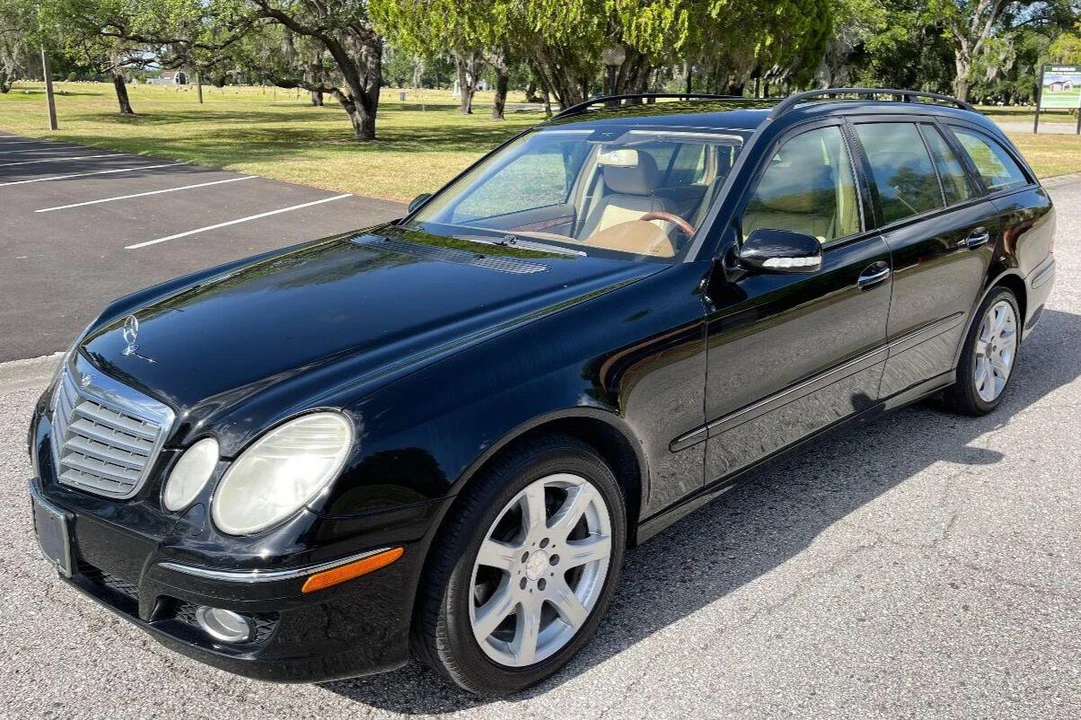 2008 Mercedes-Benz W211 E-Class - Image 2 of 31