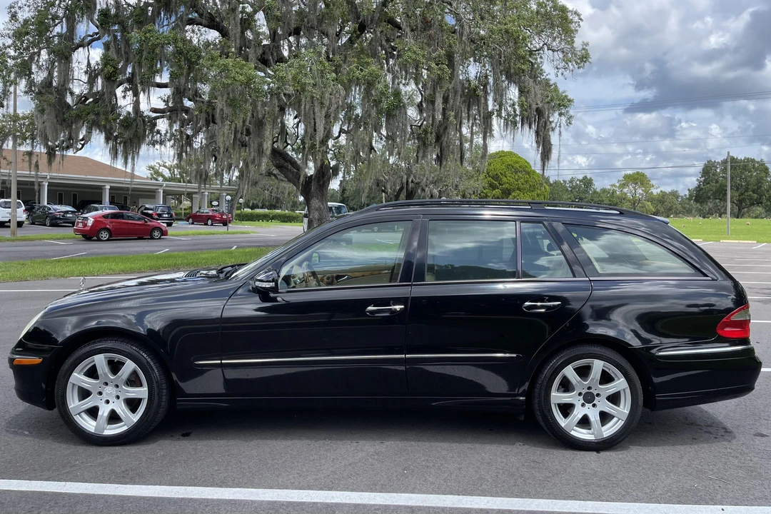 2008 Mercedes-Benz W211 E-Class - Image 3 of 31