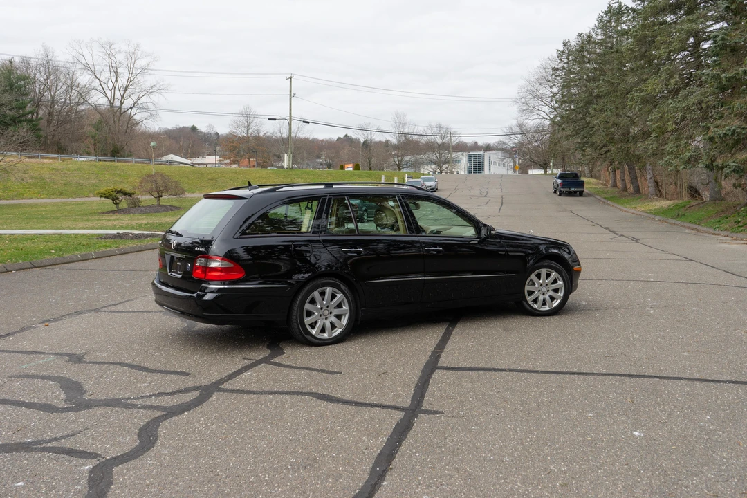 2008 Mercedes-Benz W211 E-Class - Image 14 of 31