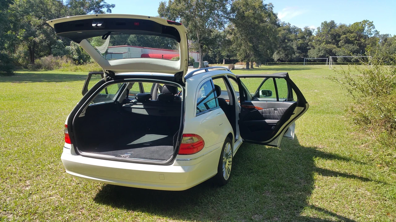 2008 Mercedes-Benz W211 E-Class - Image 19 of 31