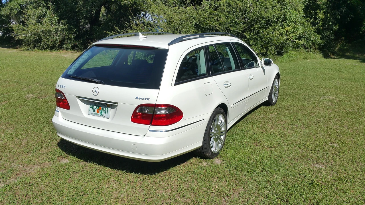 2008 Mercedes-Benz W211 E-Class - Image 14 of 31