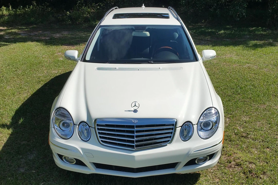 2008 Mercedes-Benz W211 E-Class - Image 2 of 31