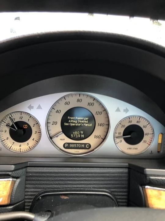 2008 Mercedes-Benz W211 E-Class - Image 16 of 24