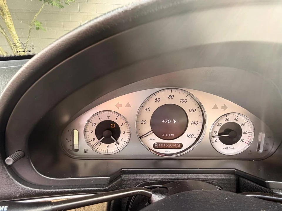 2008 Mercedes-Benz W211 E-Class - Image 10 of 11