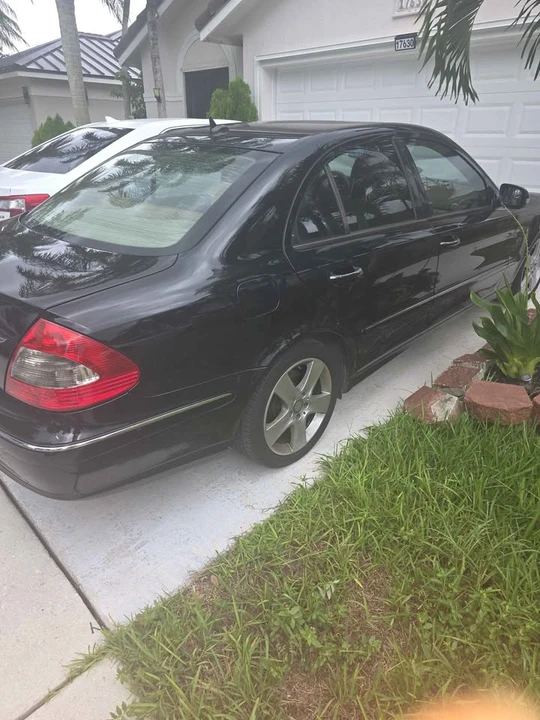 2008 Mercedes-Benz W211 E-Class - Image 2 of 6