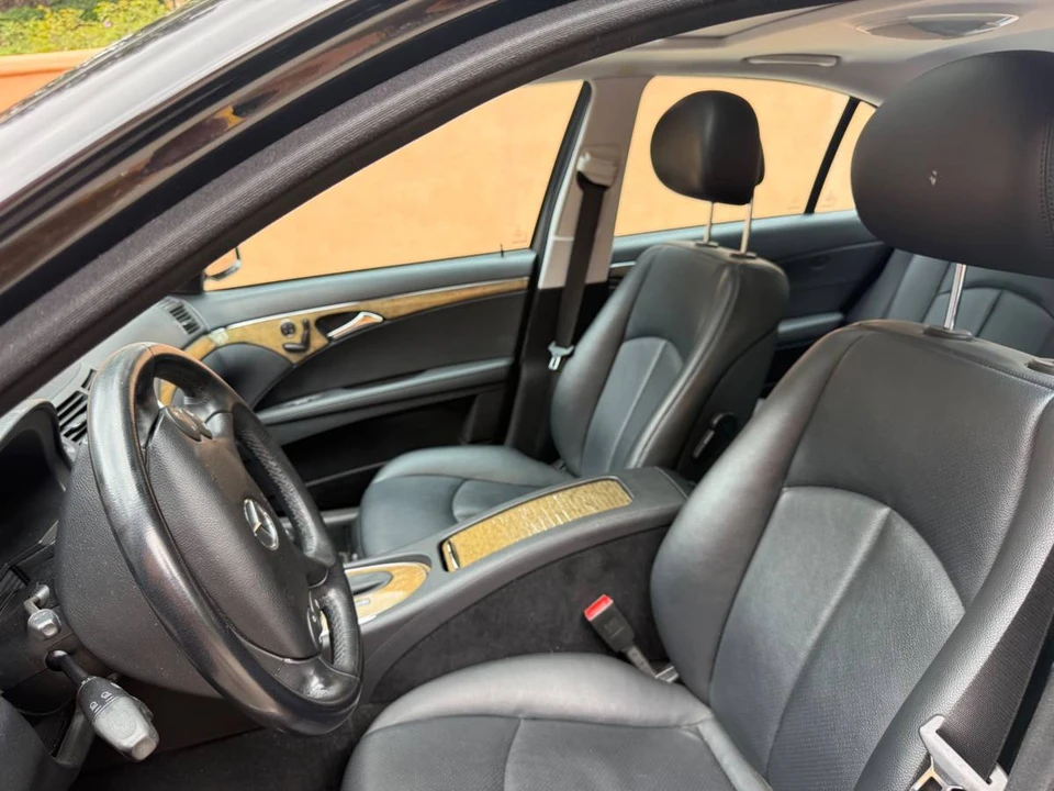 2008 Mercedes-Benz W211 E-Class - Image 10 of 16