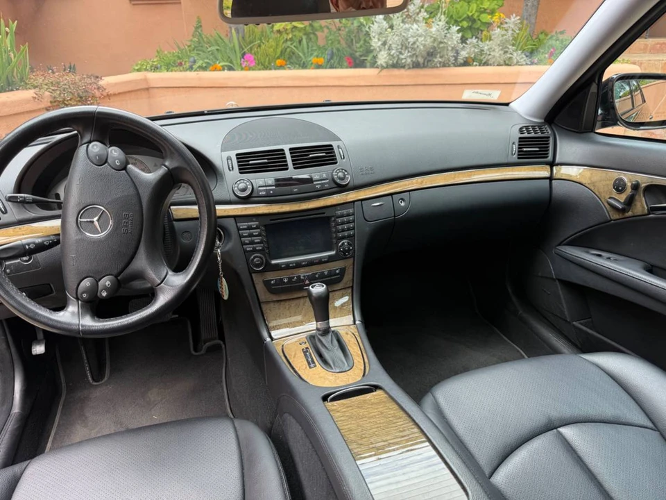 2008 Mercedes-Benz W211 E-Class - Image 11 of 16