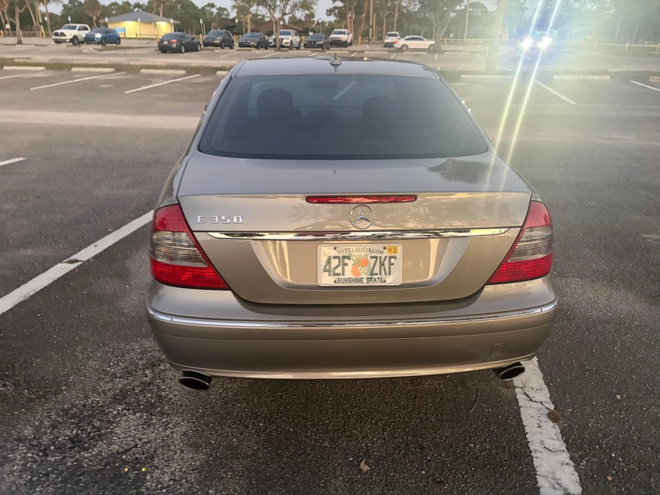 2008 Mercedes-Benz W211 E-Class - Image 11 of 31