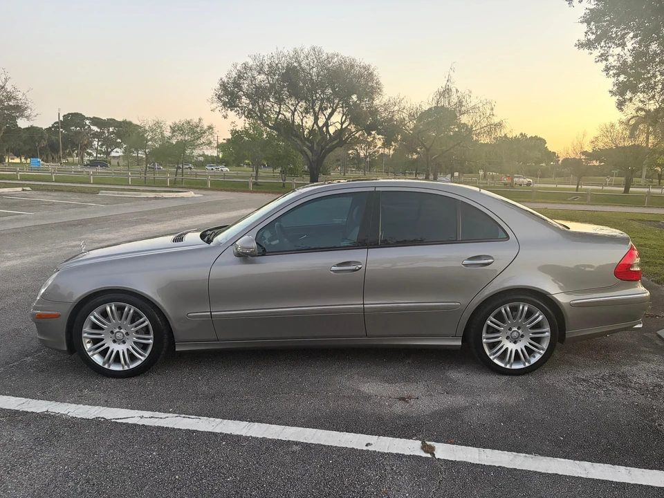 2008 Mercedes-Benz W211 E-Class - Image 9 of 31