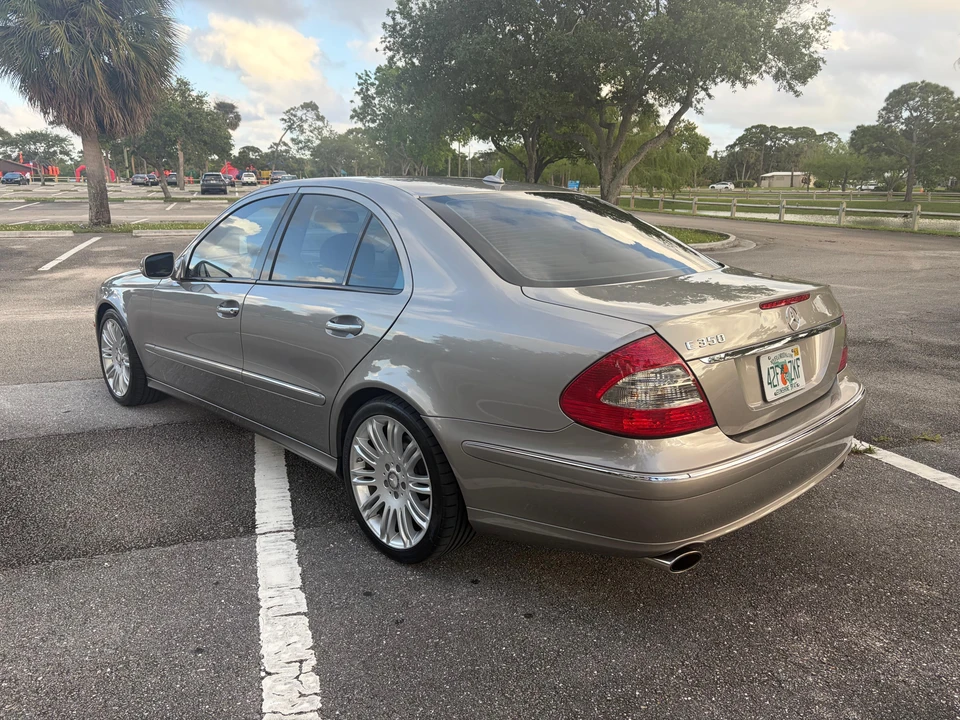 2008 Mercedes-Benz W211 E-Class - Image 10 of 31