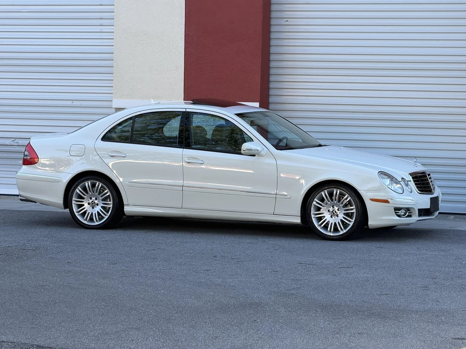 2008 Mercedes-Benz W211 E-Class - Image 11 of 31