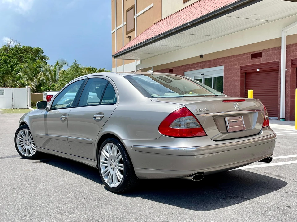 2008 Mercedes-Benz W211 E-Class - Image 12 of 31