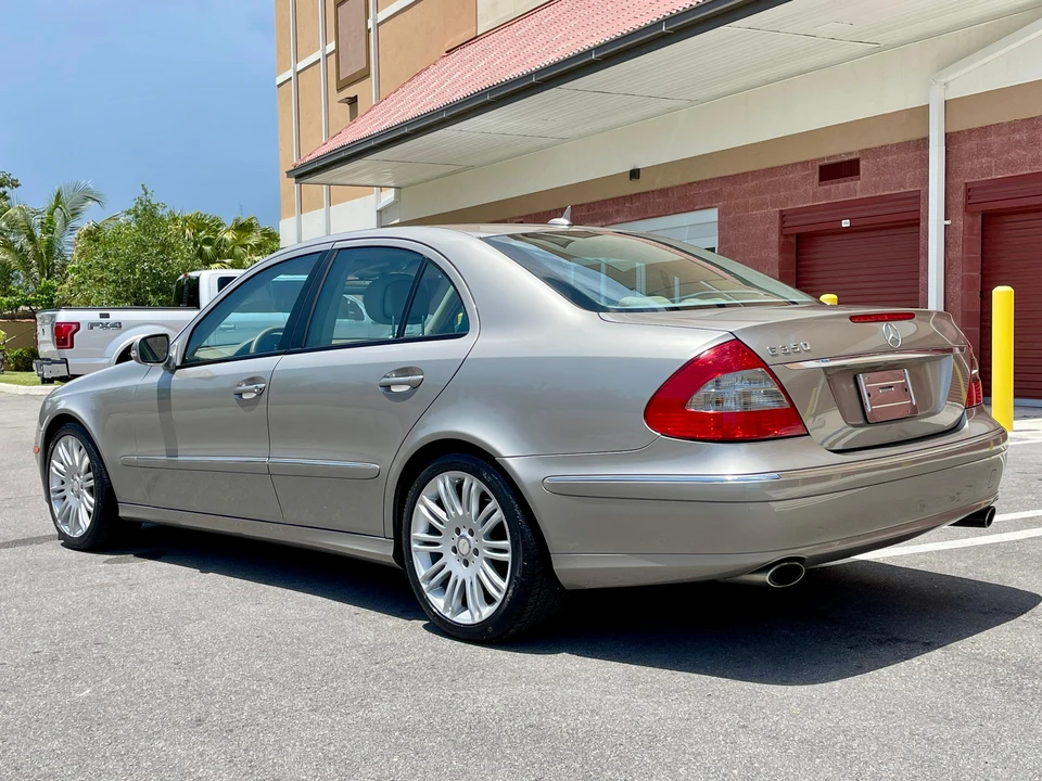2008 Mercedes-Benz W211 E-Class - Image 11 of 31