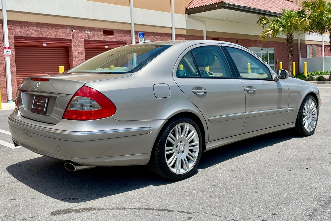 2008 Mercedes-Benz W211 E-Class - Image 4 of 31