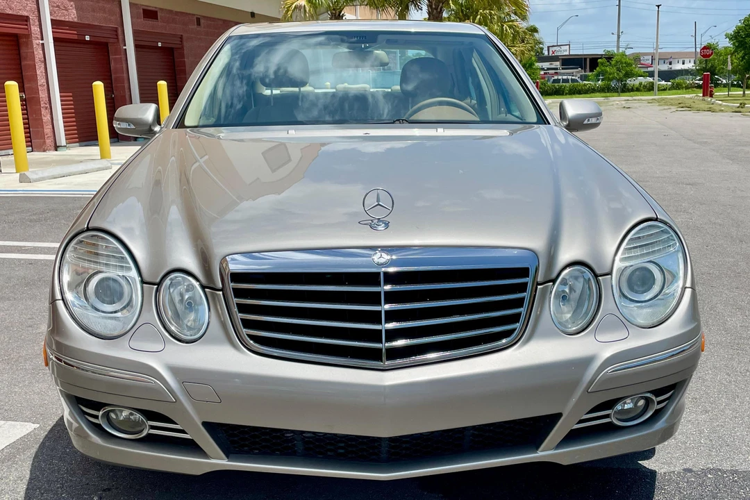2008 Mercedes-Benz W211 E-Class - Image 2 of 31