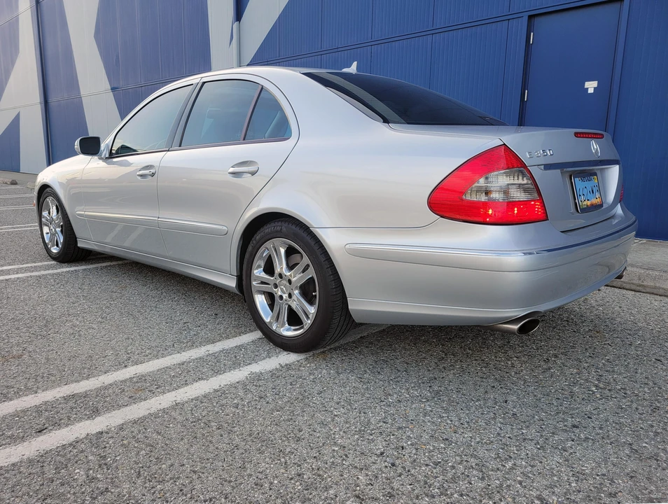 2008 Mercedes-Benz W211 E-Class - Image 12 of 31