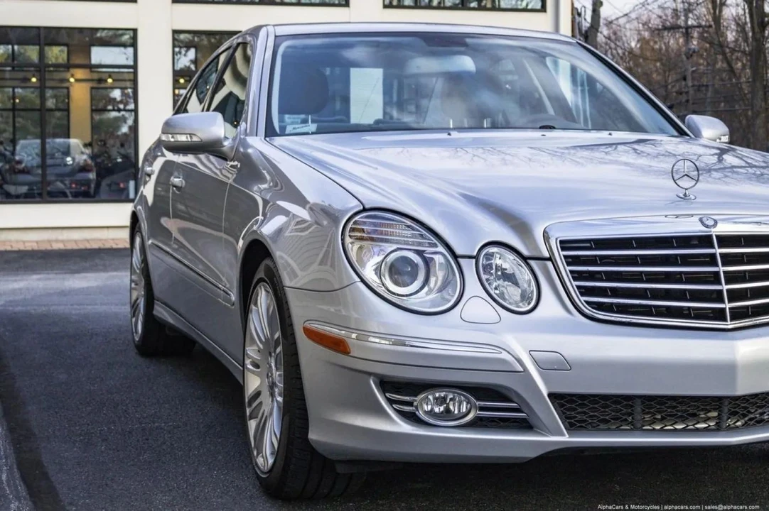 2008 Mercedes-Benz W211 E-Class - Image 12 of 21