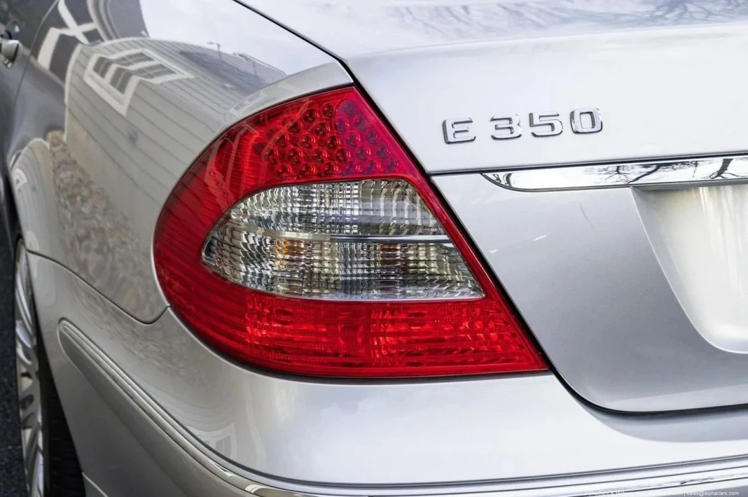 2008 Mercedes-Benz W211 E-Class - Image 20 of 21