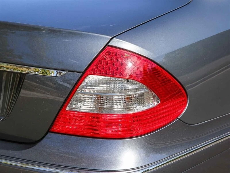 2008 Mercedes-Benz W211 E-Class - Image 15 of 21