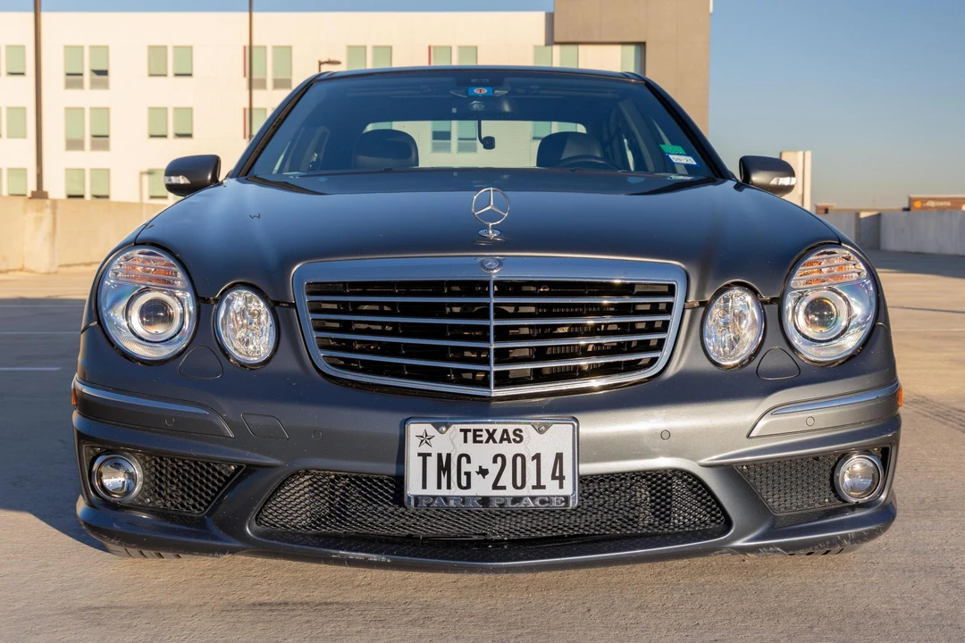 2008 Mercedes-Benz W211 E 55 & E 63 AMG - Image 2 of 31