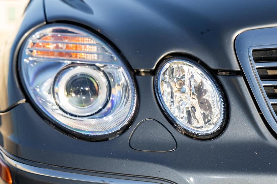 2008 Mercedes-Benz W211 E 55 & E 63 AMG - Image 14 of 31