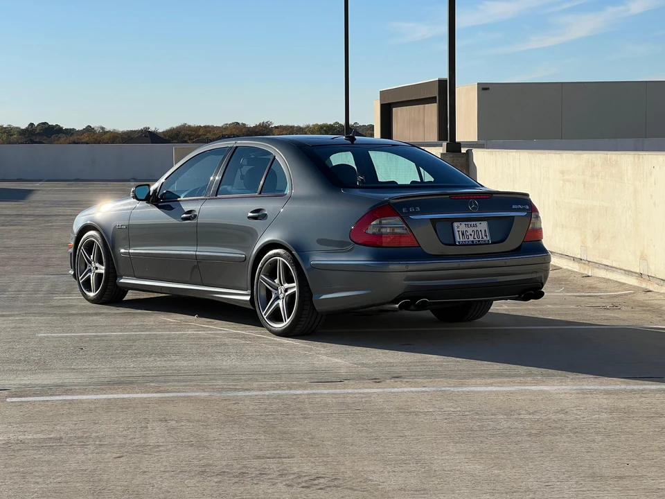 2008 Mercedes-Benz W211 E 55 & E 63 AMG - Image 7 of 31