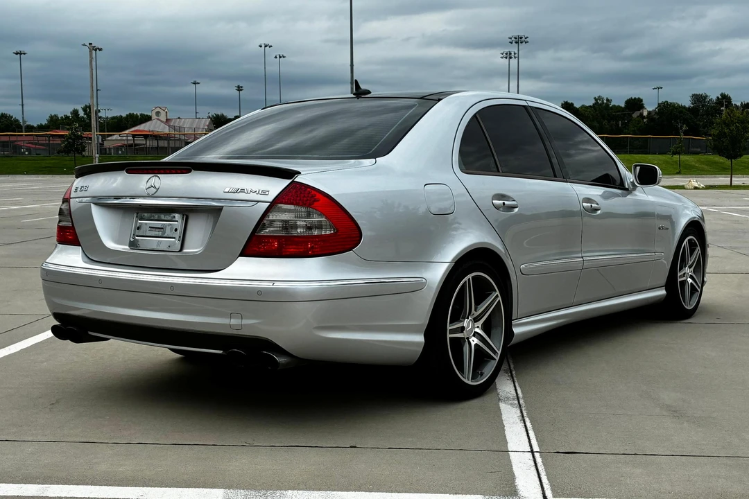 2008 Mercedes-Benz W211 E 55 & E 63 AMG - Image 4 of 31