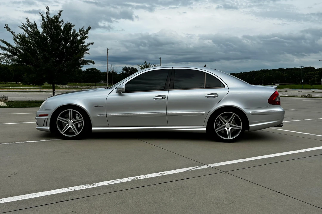 2008 Mercedes-Benz W211 E 55 & E 63 AMG - Image 6 of 31