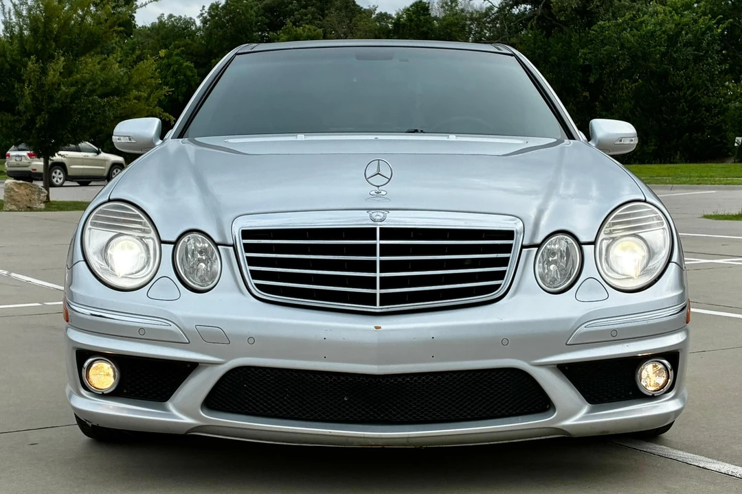 2008 Mercedes-Benz W211 E 55 & E 63 AMG - Image 2 of 31