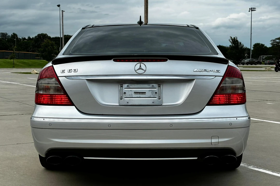 2008 Mercedes-Benz W211 E 55 & E 63 AMG - Image 5 of 31