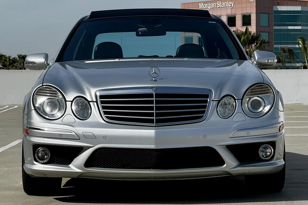 2008 Mercedes-Benz W211 E 55 & E 63 AMG - Image 2 of 31