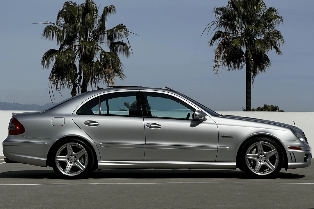 2008 Mercedes-Benz W211 E 55 & E 63 AMG - Image 3 of 31