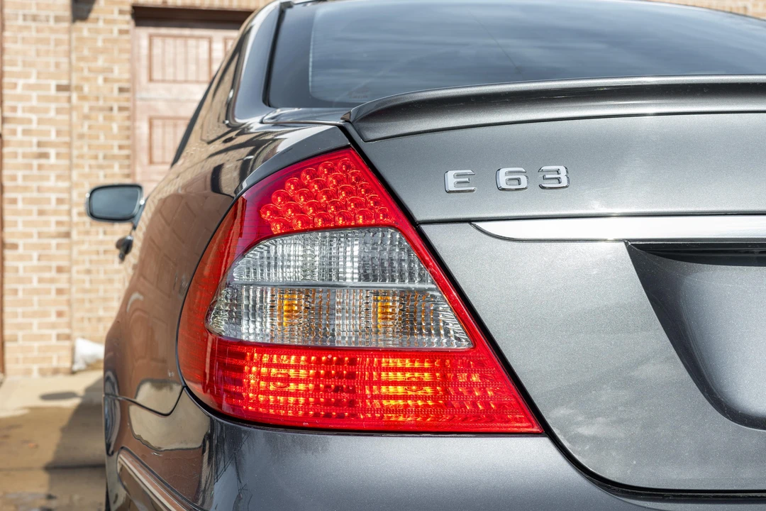 2008 Mercedes-Benz W211 E 55 & E 63 AMG - Image 22 of 31