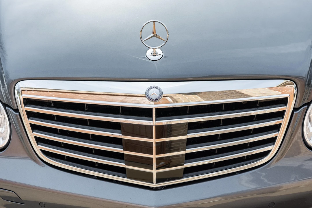 2008 Mercedes-Benz W211 E 55 & E 63 AMG - Image 14 of 31