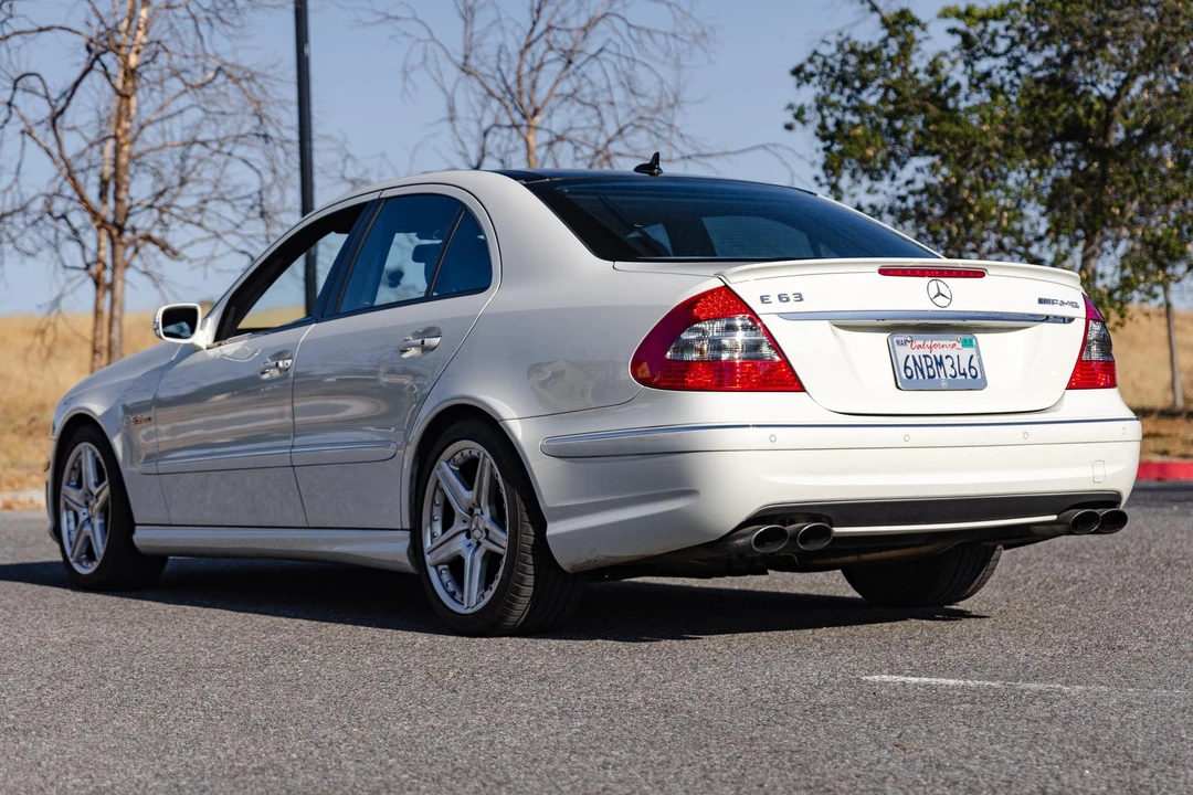 2008 Mercedes-Benz W211 E 55 & E 63 AMG - Image 8 of 31