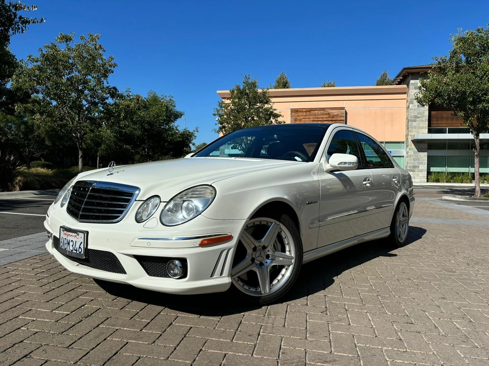 2008 Mercedes-Benz W211 E 55 & E 63 AMG - Image 8 of 31