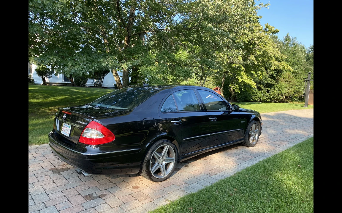 2008 Mercedes-Benz W211 E 55 & E 63 AMG - Image 9 of 31