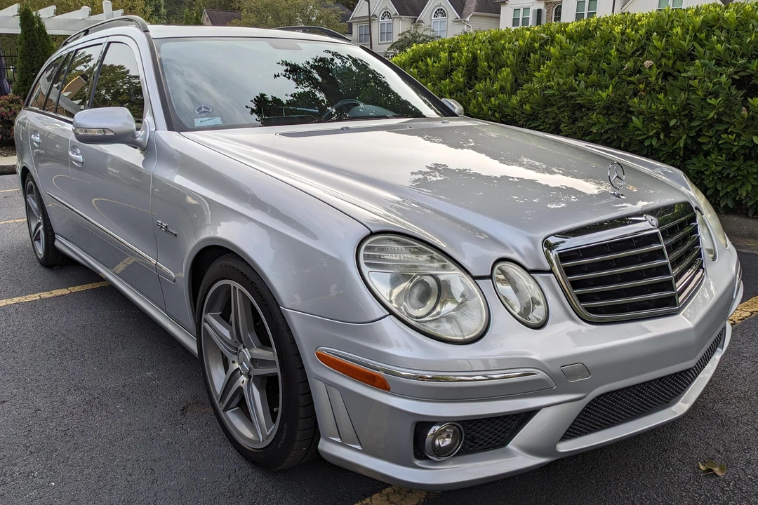 2008 Mercedes-Benz W211 E 55 & E 63 AMG - Image 2 of 31