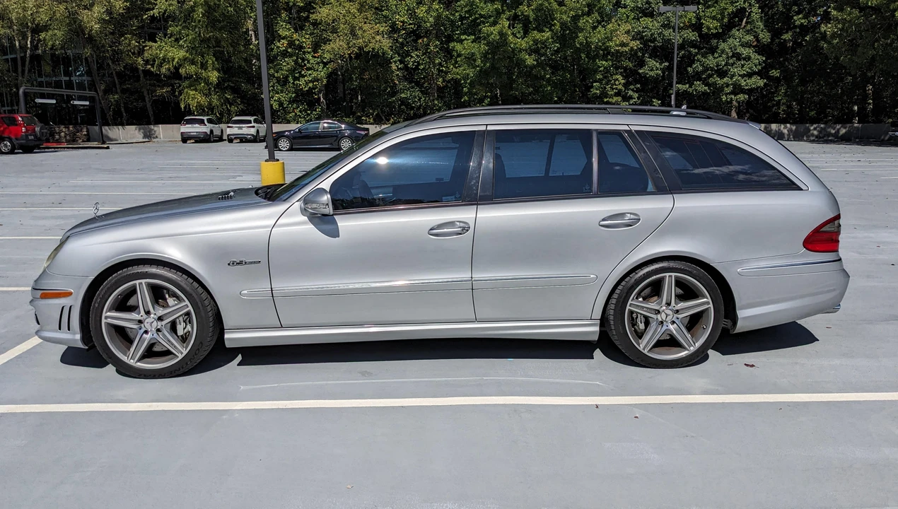 2008 Mercedes-Benz W211 E 55 & E 63 AMG - Image 9 of 31