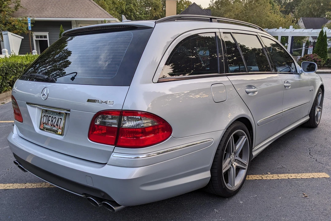 2008 Mercedes-Benz W211 E 55 & E 63 AMG - Image 4 of 31