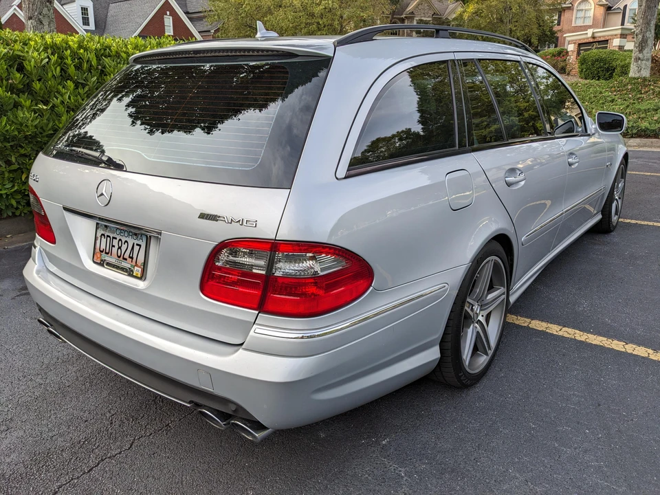 2008 Mercedes-Benz W211 E 55 & E 63 AMG - Image 12 of 31