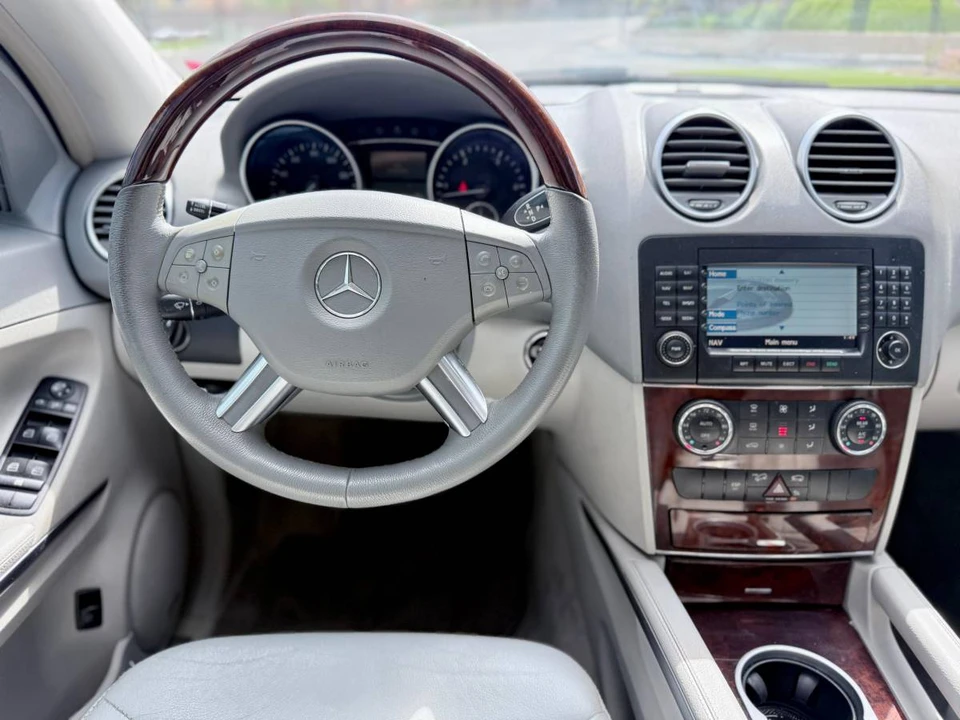 2008 Mercedes-Benz C-Class - Image 11 of 21