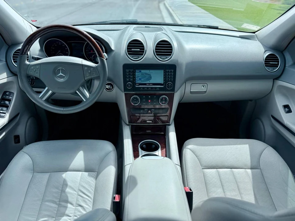 2008 Mercedes-Benz C-Class - Image 10 of 21