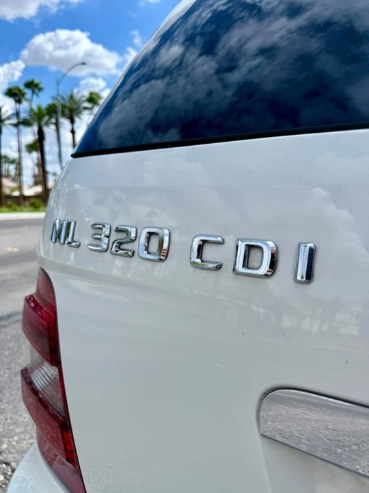 2008 Mercedes-Benz C-Class - Image 9 of 21