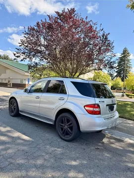 2008 Mercedes-Benz M-Class ML 550 4MATIC Sport Utility 4D