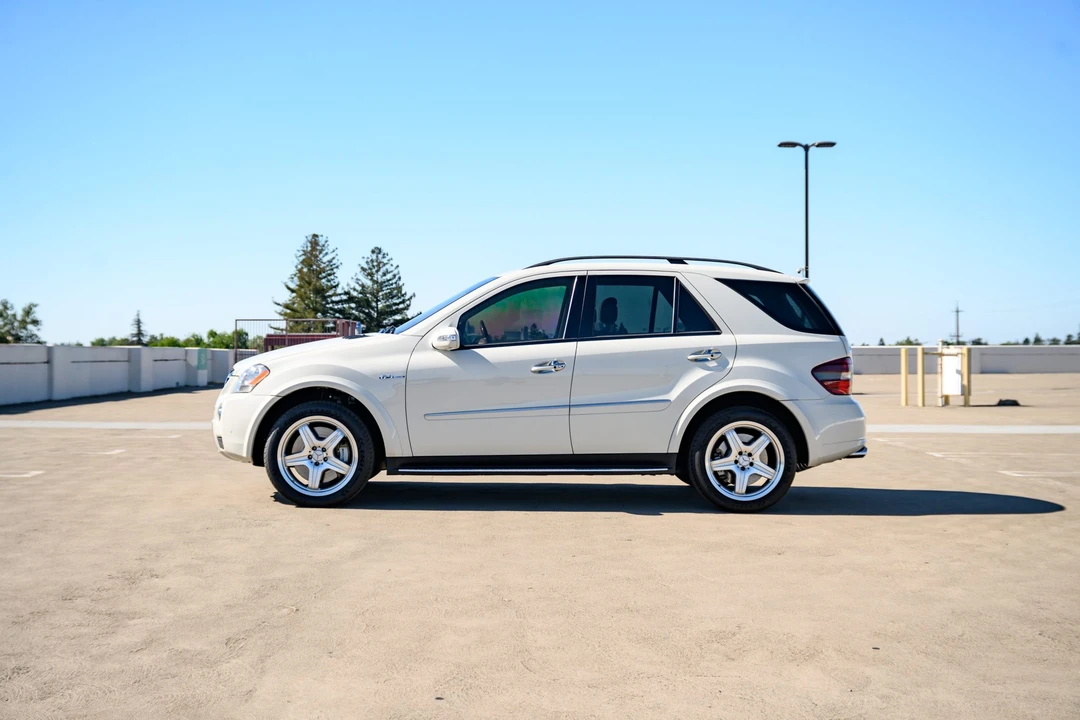 2008 Mercedes-Benz W164 ML 63 AMG - Image 9 of 31