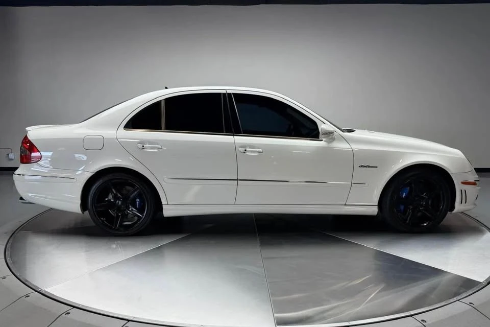 2008 Mercedes-Benz W211 E 55 & E 63 AMG - Image 6 of 10