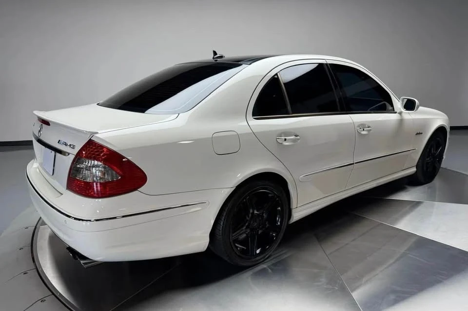 2008 Mercedes-Benz W211 E 55 & E 63 AMG - Image 2 of 10