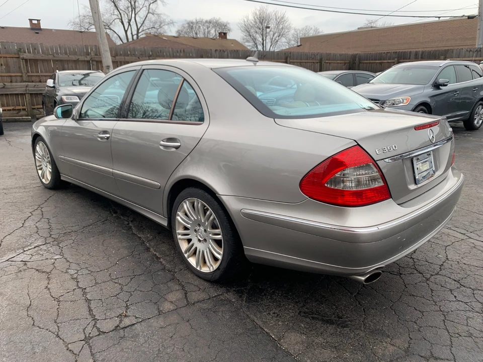 2008 Mercedes-Benz W211 E-Class - Image 7 of 17