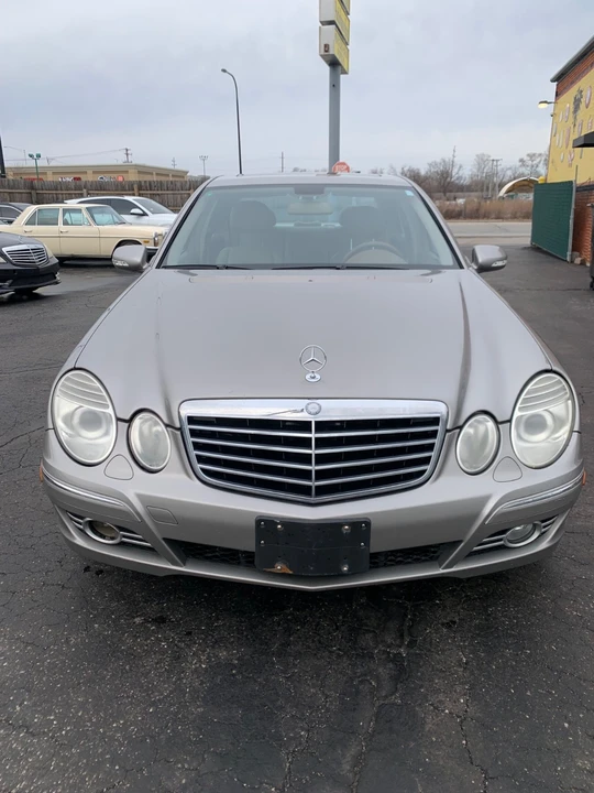 2008 Mercedes-Benz W211 E-Class - Image 2 of 17